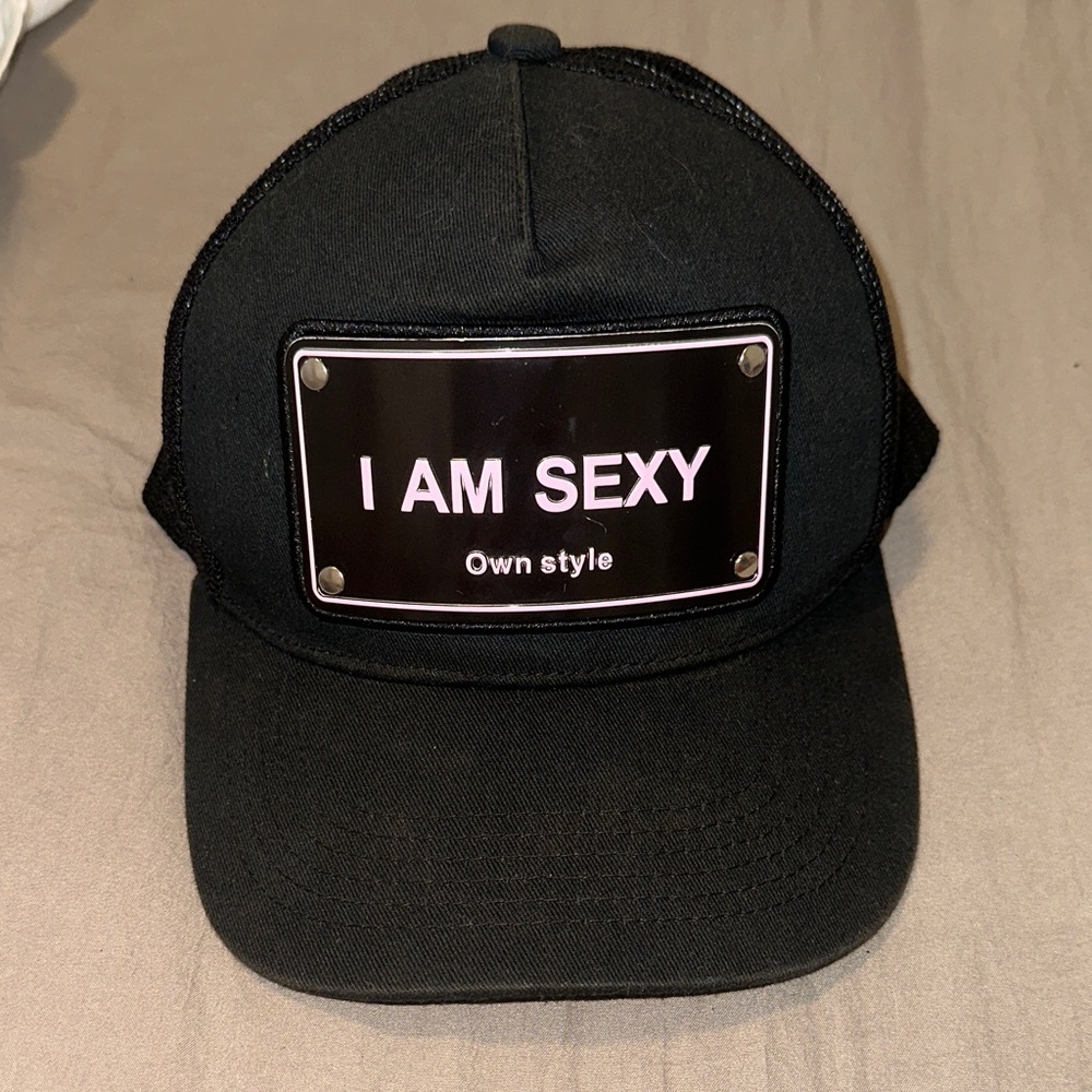 Black Statement Cap